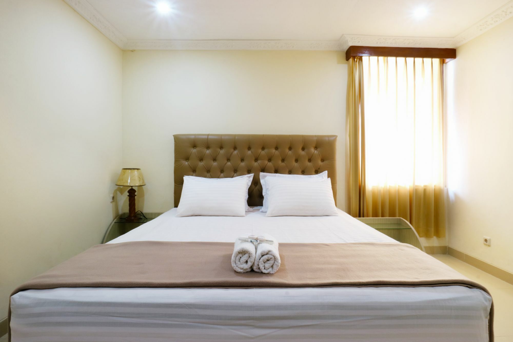 Deluxe King Room